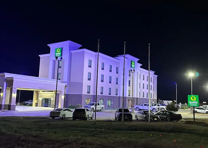 Hampton Inn Pearsall