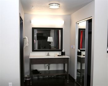 Hampton Hotel Pearsall